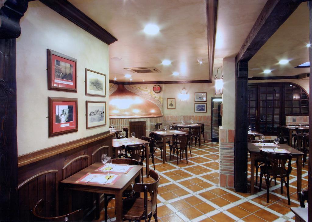 Hostal El Jardin Benidorm Ngoại thất bức ảnh