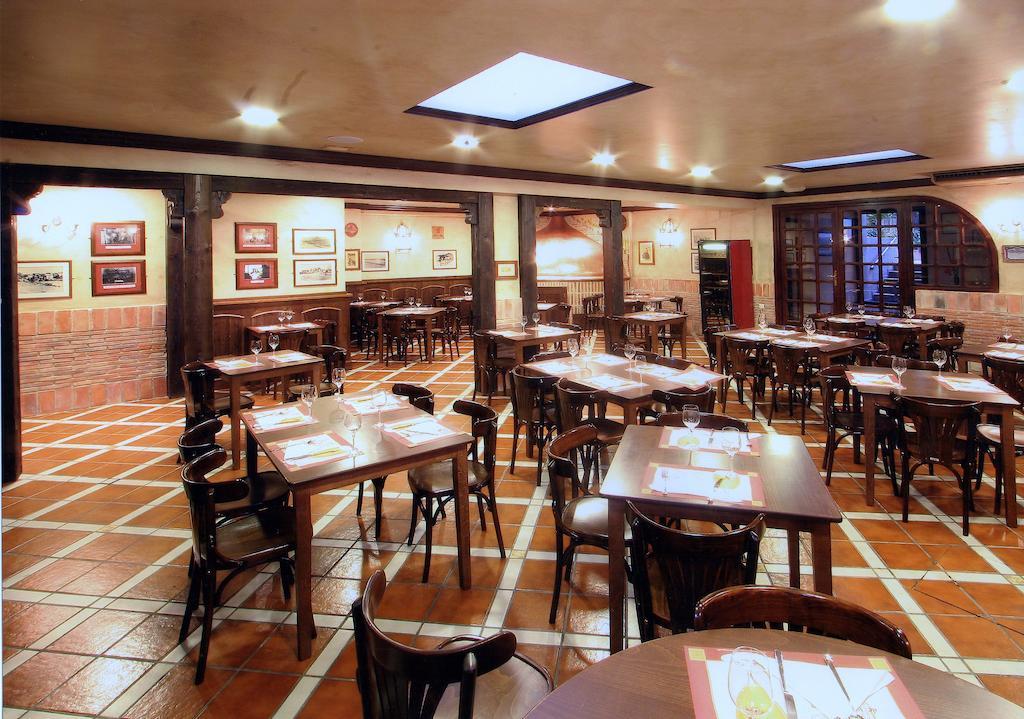 Hostal El Jardin Benidorm Ngoại thất bức ảnh